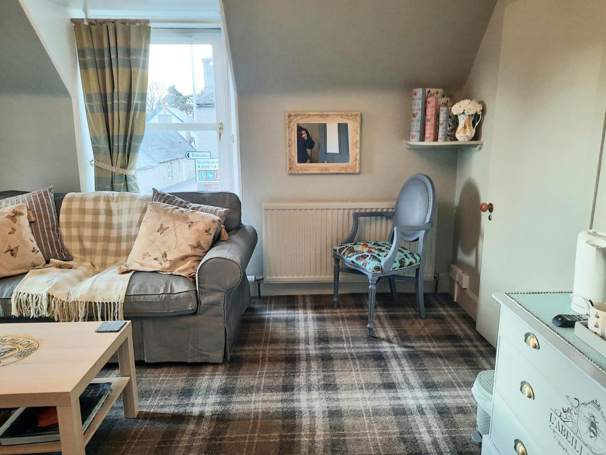 Argyle 3*